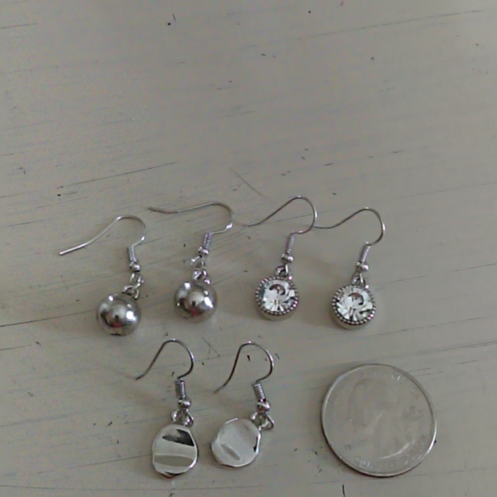 Set of 3 silver tone earings